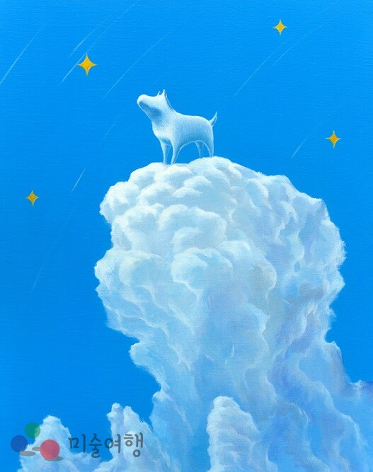작가는 푸른색의 하늘에 양 떼 구름을 그린다. 토끼 구름, 상어 떼 구름, 동심적인 풍선을 담아낸다.