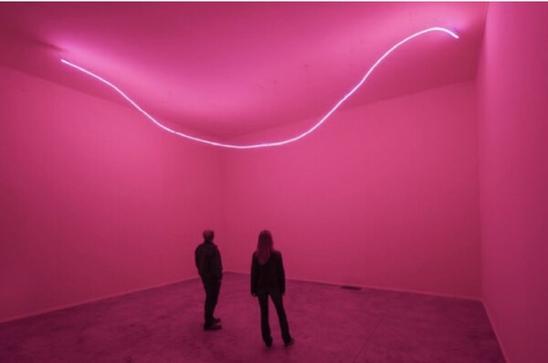 루치오 폰타나 작품. 사진출처=솔올미술관 *재판매 및 DB 금지